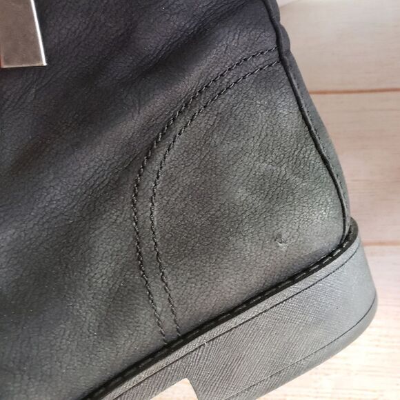 Nine West Leather Lace Up Quilted Distressed Round Toe Ankle Boots Booties 8 M - Picture 16 of 16